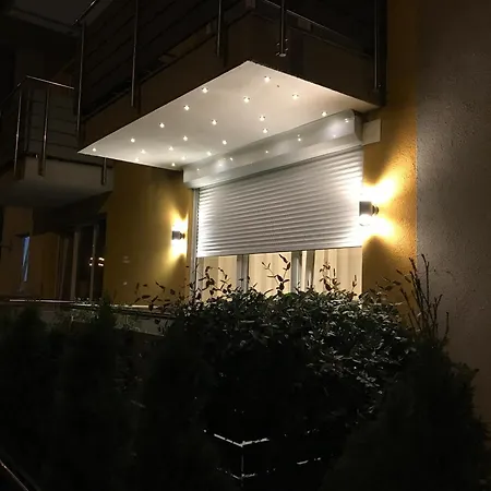 Ada Homes B16
